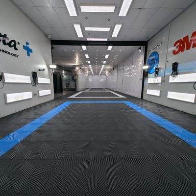 بلاط أرضية المرآب من البولي بروبيلين